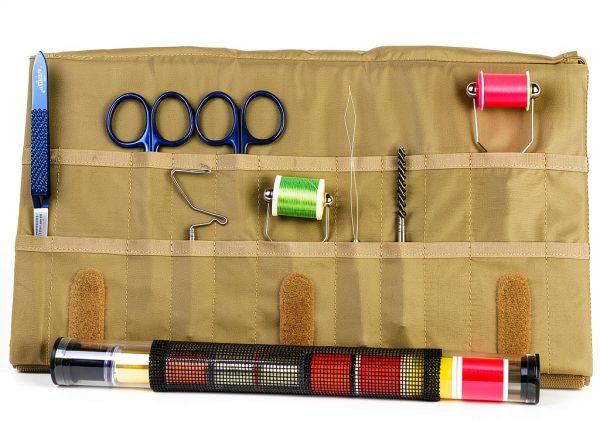 Umpqua Olive Fly Tying Kit for Outdoor Enthusiasts-1